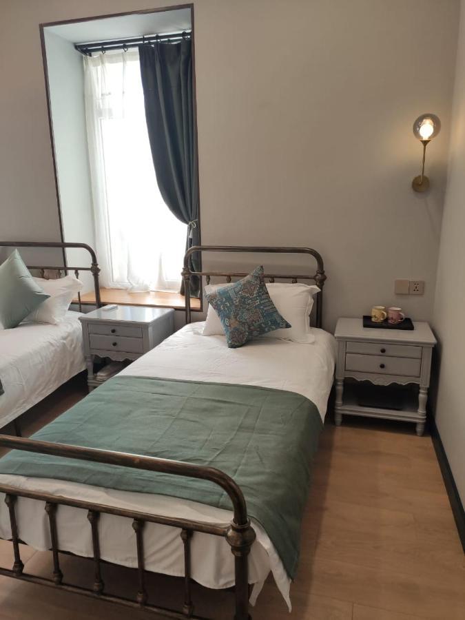 Qin Boutique Hotel Tbilisi Esterno foto