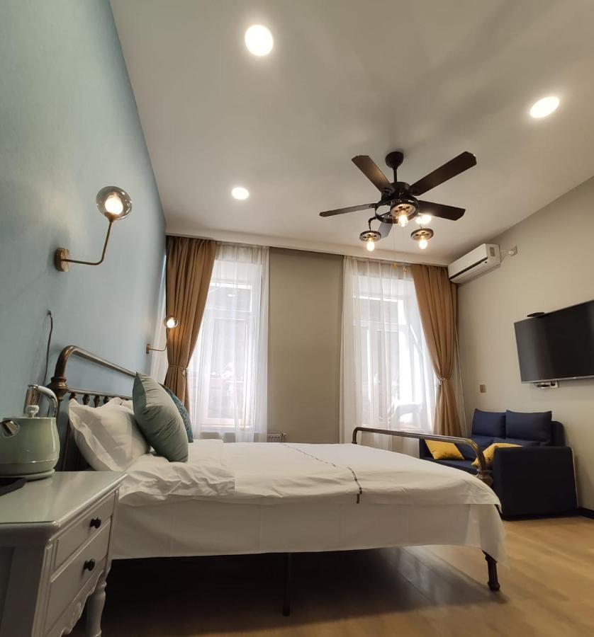 Qin Boutique Hotel Tbilisi Esterno foto